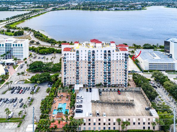 616 Clearwater Park Road 1402, West Palm Beach FL 33401