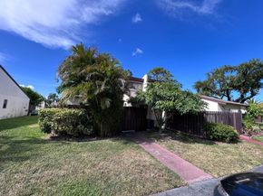 1871 Abbey Road 19a, West Palm Beach FL 33415