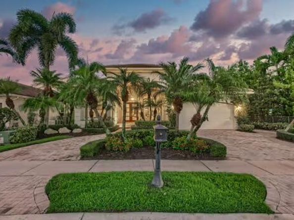 802 Floret Drive, Palm Beach Gardens FL 33410