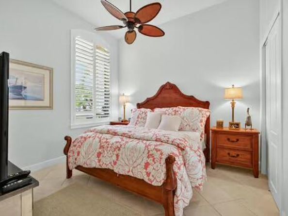 802 Floret Drive, Palm Beach Gardens FL 33410