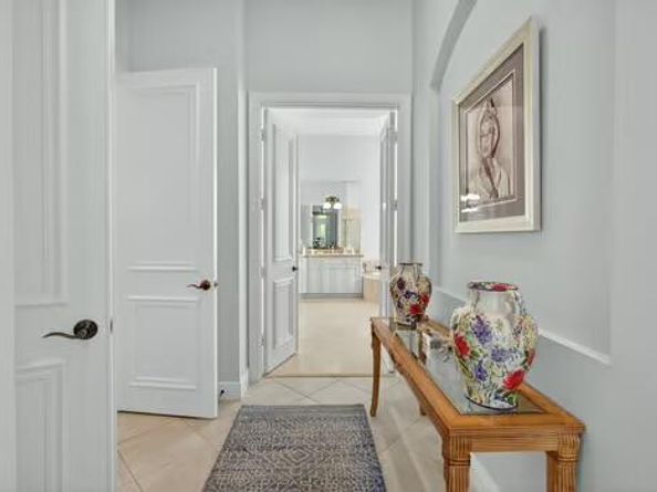 802 Floret Drive, Palm Beach Gardens FL 33410