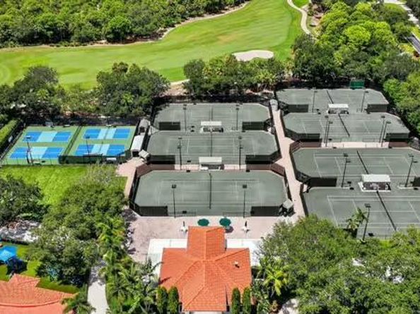 802 Floret Drive, Palm Beach Gardens FL 33410