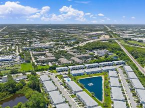 5611 Enclave Drive, Mangonia Park FL 33407