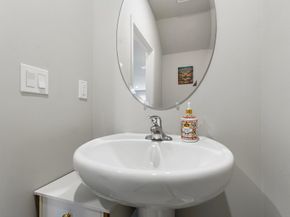 5611 Enclave Drive, Mangonia Park FL 33407