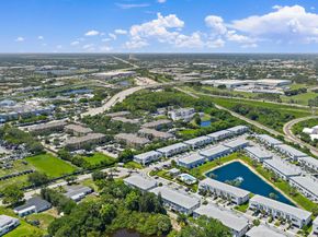 5611 Enclave Drive, Mangonia Park FL 33407