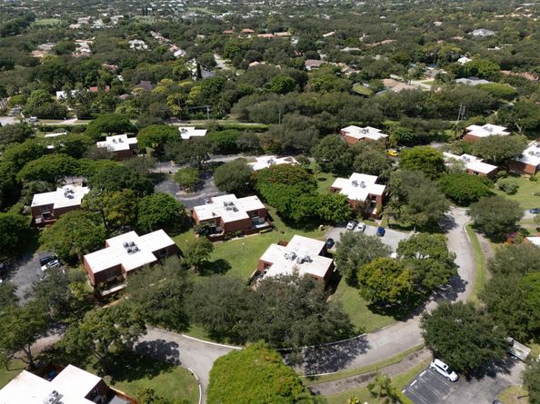 3118 Spanish Wells Dr 15C, Delray Beach FL 33445