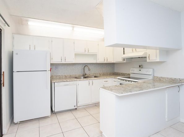 3118 Spanish Wells Dr 15C, Delray Beach FL 33445