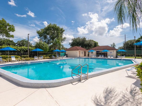 3118 Spanish Wells Dr 15C, Delray Beach FL 33445