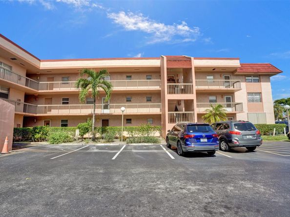 3050 Holiday Springs Blvd 210, Margate FL 33063