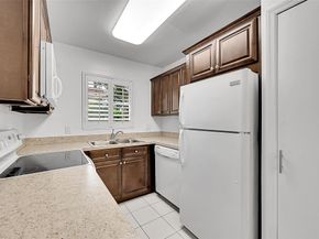 1074 NW 13th St 155C, Boca Raton FL 33486