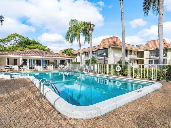 1074 NW 13th St 155C, Boca Raton FL 33486