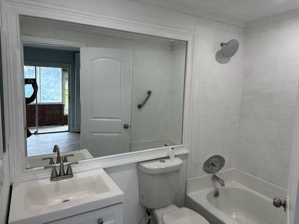 126 Seville E 126, Delray Beach FL 33446
