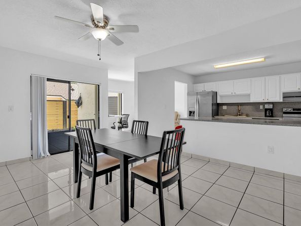10830 SW 72nd Street 15, Miami FL 33173