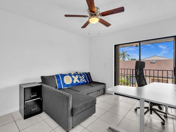 10830 SW 72nd Street 15, Miami FL 33173