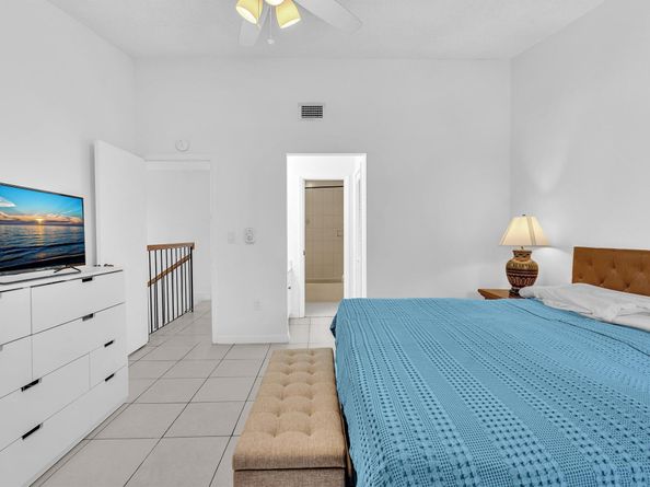 10830 SW 72nd Street 15, Miami FL 33173
