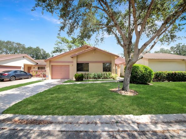 4425 Cordia Cir, Coconut Creek FL 33066