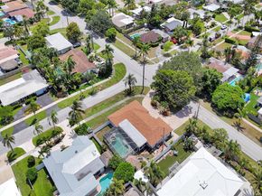 1410 SE 12th Ave, Deerfield Beach FL 33441