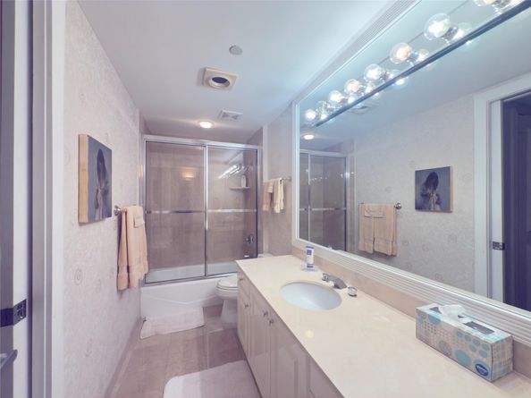 Undisclosed Address #FX-10519003, Juno Beach FL 33408