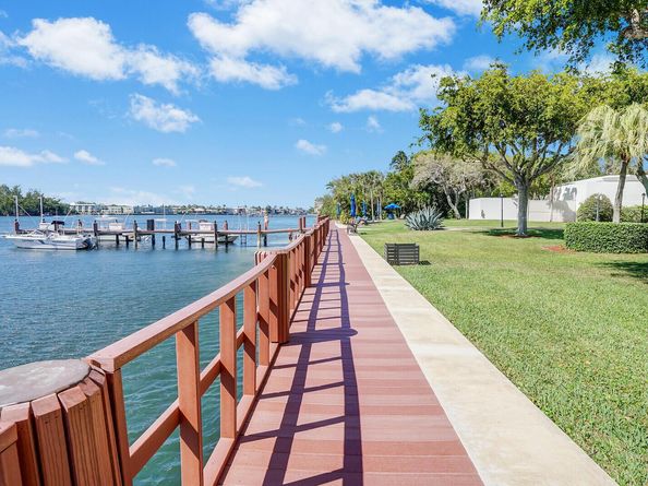 2121 N Ocean Boulevard 305w, Boca Raton FL 33431