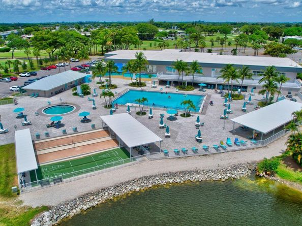 93 Normandy B, Delray Beach FL 33484