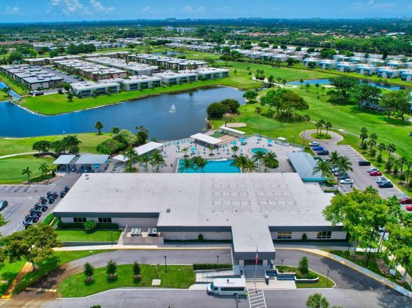 93 Normandy B, Delray Beach FL 33484