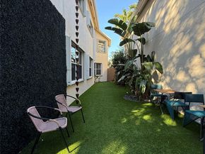 2492 NW 66th Dr, Boca Raton FL 33496