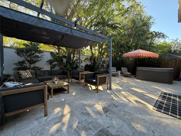 2492 NW 66th Dr, Boca Raton FL 33496