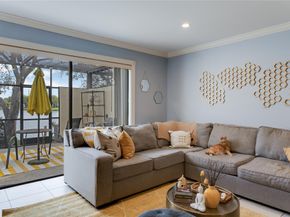 1225 NW 98th Ter 144, Pembroke Pines FL 33024