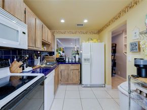 1225 NW 98th Ter 144, Pembroke Pines FL 33024