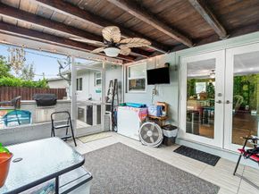 301 Se 10th Court, Deerfield Beach FL 33441