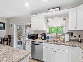 301 Se 10th Court, Deerfield Beach FL 33441