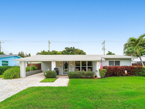 301 Se 10th Court, Deerfield Beach FL 33441