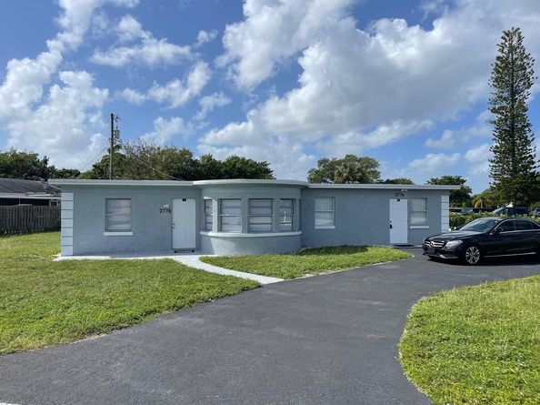 2776 Seminole Road, Palm Springs FL 33406