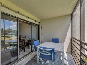 5650 Camino Del Sol 205, Boca Raton FL 33433