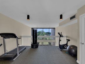 5650 Camino Del Sol 205, Boca Raton FL 33433