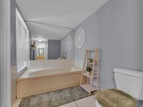 5650 Camino Del Sol 205, Boca Raton FL 33433