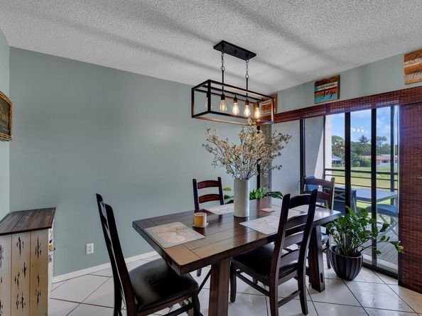 5650 Camino Del Sol 205, Boca Raton FL 33433