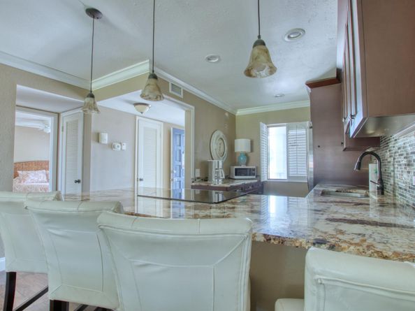 4465 Luxemburg Court 305, Lake Worth FL 33467