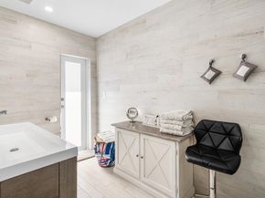 2200 SE 9th Street, Pompano Beach FL 33062