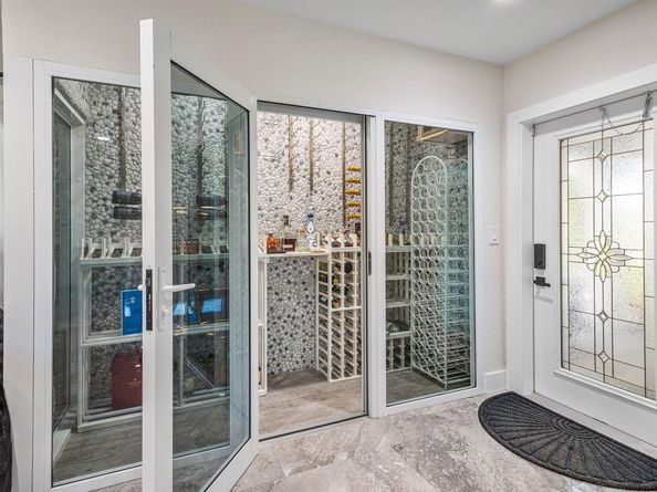 2200 SE 9th Street, Pompano Beach FL 33062