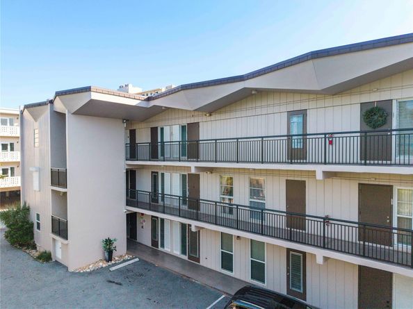 1967 S Ocean Blvd 201, Lauderdale By The Sea FL 33062