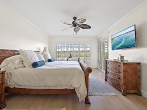 2185 Ibis Isle Road 7, Palm Beach FL 33480