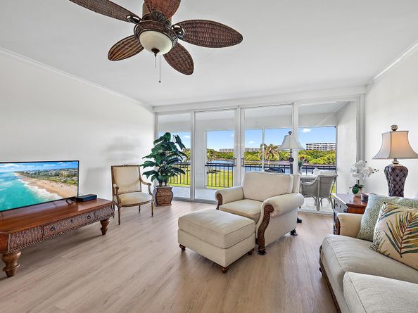 2185 Ibis Isle Road 7, Palm Beach FL 33480