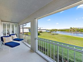 2185 Ibis Isle Road 7, Palm Beach FL 33480