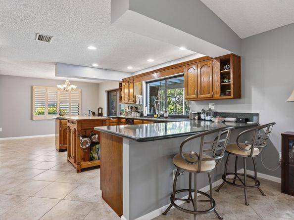 11351 NW 11th Court, Coral Springs FL 33071