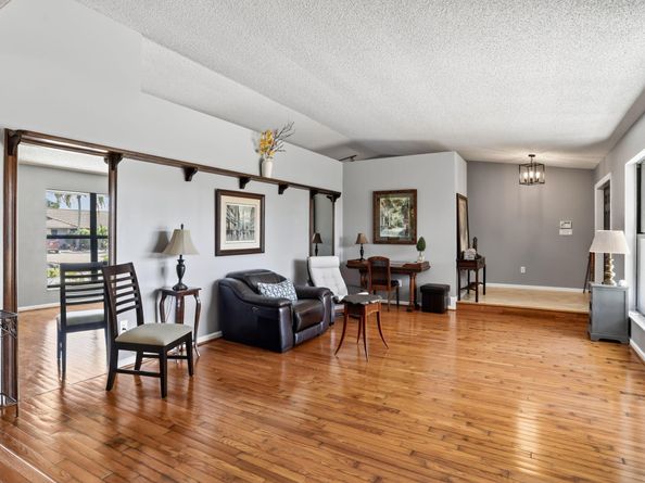 11351 NW 11th Court, Coral Springs FL 33071