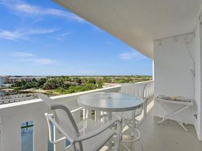 231 E Lantana Road 702, Lantana FL 33462