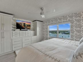 231 E Lantana Road 702, Lantana FL 33462