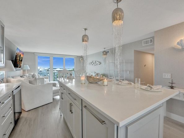 231 E Lantana Road 702, Lantana FL 33462