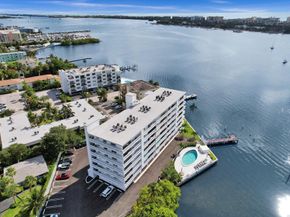 231 E Lantana Road 702, Lantana FL 33462
